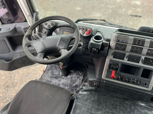 Iveco Stralis 400 Branco Tração 6x2 Ano 2014 Trucado Hi Way