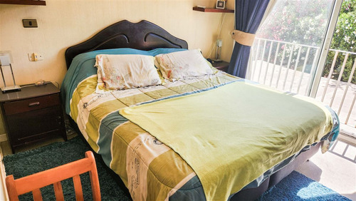 Gran Oportunidad Casa 3 Pisos 4dor. 3est. En Condominio Int