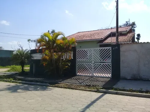 Casa Térrea C/ 3 Quartos, 2 Banheiros - São João Batista Ll Peruíbe/sp