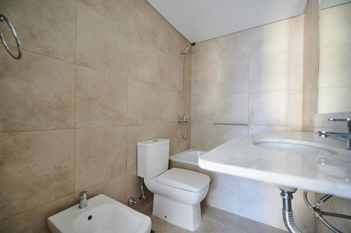 Imagen 13 de 17 de Venta Monoambiente Con Balcon Apto Profesional - Barracas