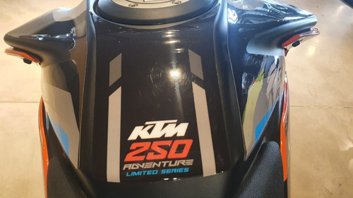 Imagen 4 de 17 de Ktm Adventure 250 2022 1000km Gtia Fabrica Impecable