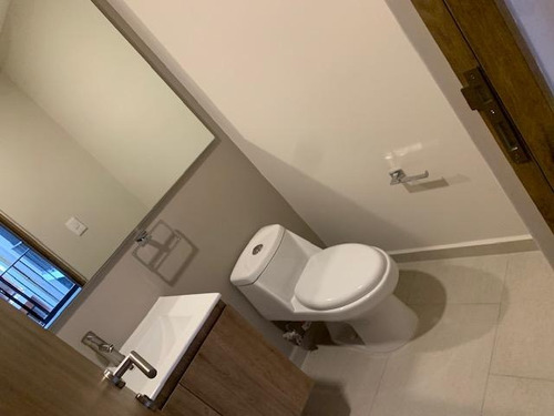 Vía Roma, Rento Departamento Nuevo 62m2, Sala- Comedor, 2 Recámaras, 1.5 Baños, Balcón, Área Para Lavadora-secadora. En Áreas Comunes Alberca, Roof Garden, Coworking, Ludoteca, Gimnasio, Camastros,etc