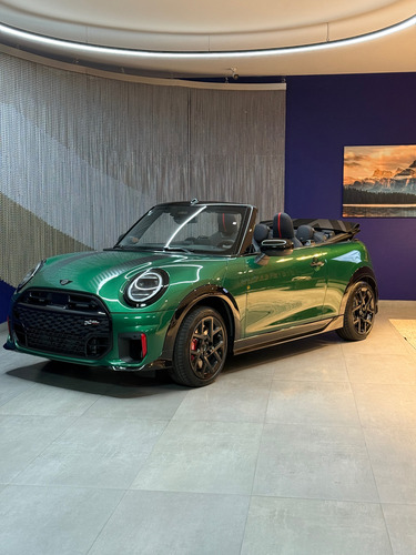 Mini Cooper Convertible 2.0 Jcw At 2P