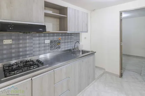 Casa En Venta En Casa Unifamiliar Búcaros Bello. Cod V13090