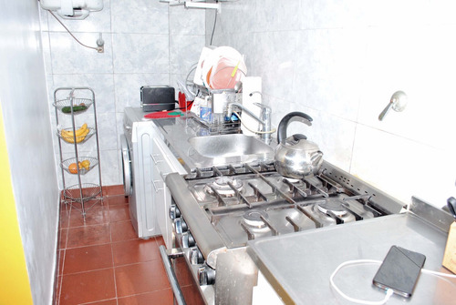 Imagen 8 de 13 de Venta Ph 4 Ambientes Con Patio San Cristobal