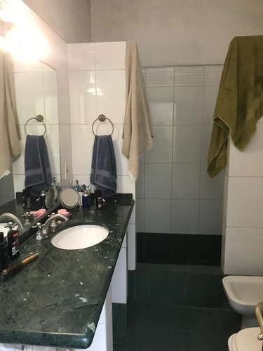 Imagen 7 de 13 de Venta De Casa Propiedad Horizontal En Pocitos, Cercana Al Ombú , 2 Dorm, 1 Baño, Patio.