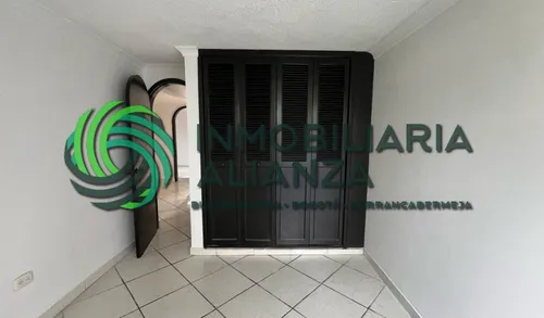Casa En Arriendo En Manzanares. Cod A16951