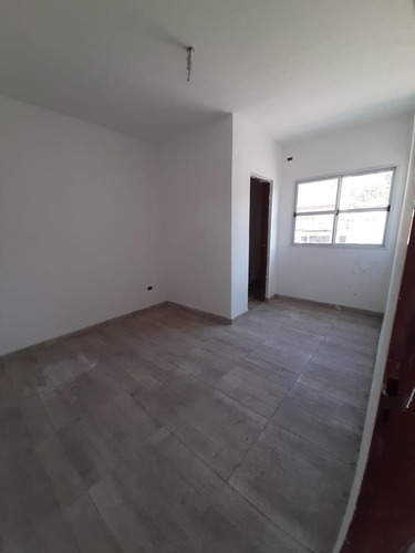 Venta Casa Multifamiliar Patio Garaje I. Casanova