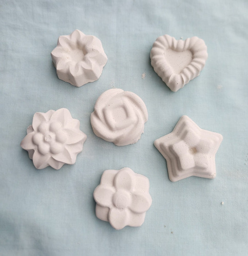 Imagen 3 de 5 de Porta Velas Decorados En Madera Mdf 6x6 Cm