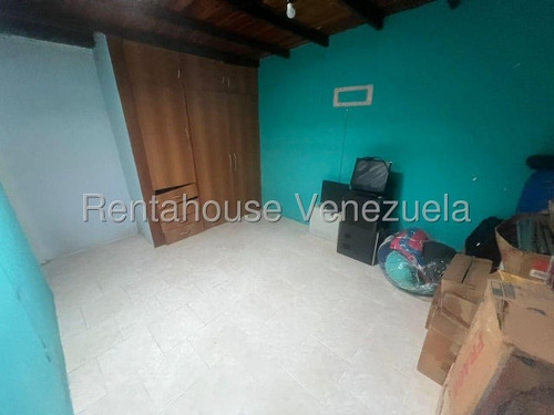 Casa En Venta Cabudare Urb Oasis Codigo 2 5 1 8 1 7 8 Mildred Traemos Para Ti Esta Linda Casa En Cabudare En Un Conjunto Privado Remodelada Con Un Concepto Moderno Cocina Moderna Y Unos Acab