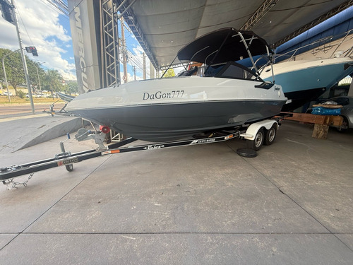 Focker 212 Mercury 150hp