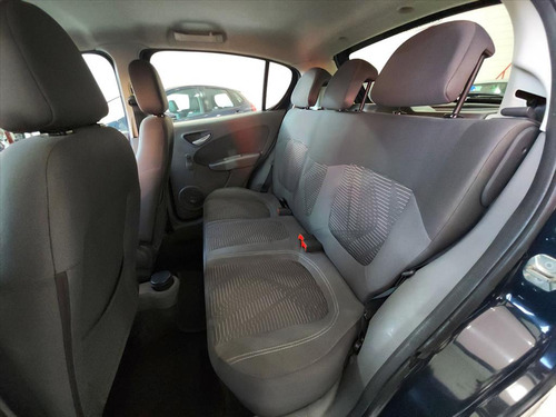 Fiat Palio 1.4 MPI ATTRACTIVE 8V FLEX 4P MANUAL