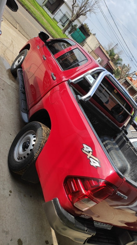 Imagen 3 de 9 de Toyota Hilux 2017 2.4 Cd Dx 150cv 4x4