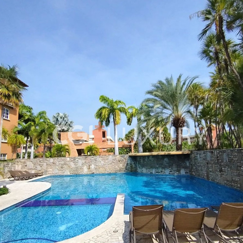 Cgi+ Luxury Lecheria Vende Amplio Apartamento Planta Baja, En Siete Mares