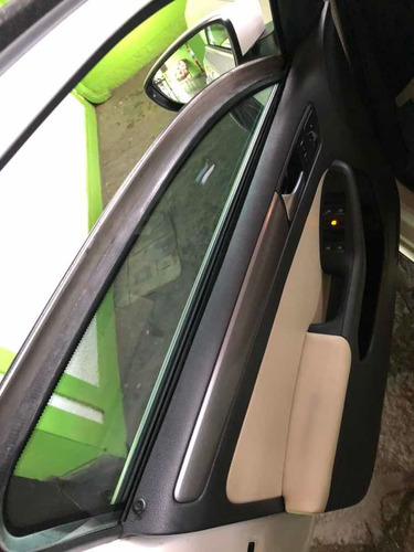 Volkswagen Jetta 2013 2.0 Tsi Highline 4p 211 Hp
