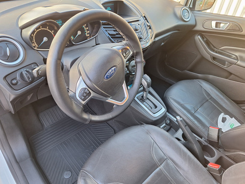 Ford Fiesta Sedan 1.6 16v Titanium Flex Powershift 4p
