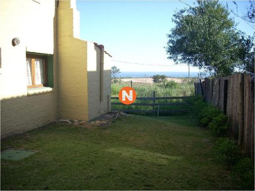 Casa En Venta Y Alquiler, Manantiales, Manantiales, 2 Dormitorios.- Ref: 207233