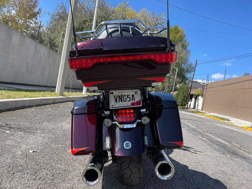 Imagen 3 de 15 de Harley Davidson Ultra Classic Cvo