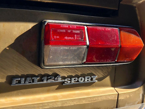 Imagem 12 de 15 de Fiat 124 Sport Coupe