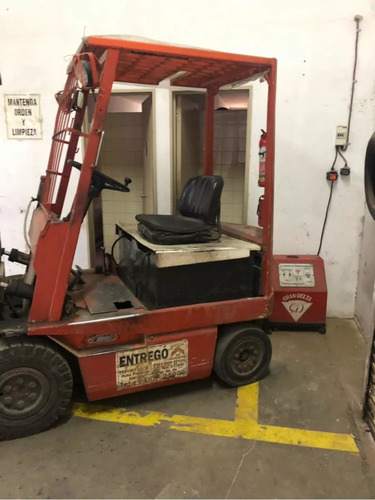 Autoelevador Toyota 2000kg Funcionando,c/bateria Y Cargador