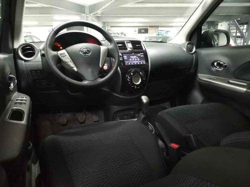 Imagen 10 de 15 de Nissan March 2020 5p Sr L4/1.6 Man