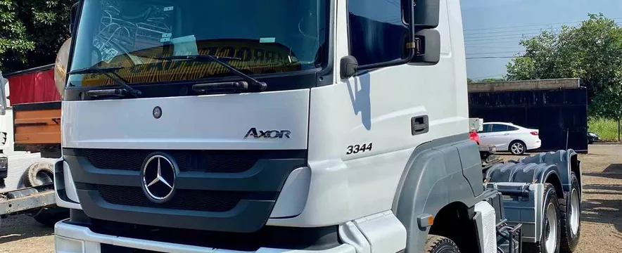 Caminhao Mercedes-benz Axor 3344 2018