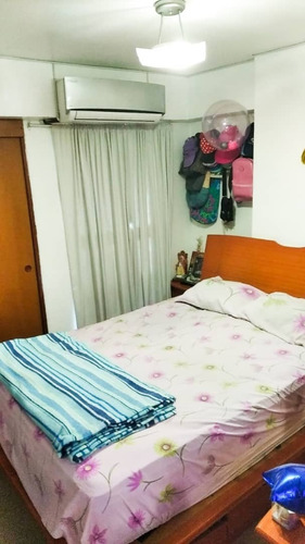 Imagen 10 de 11 de Apartamento En El Valle Edifico Nuevo Valle