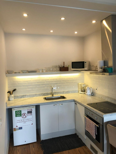 Imagen 13 de 20 de 3 Apartamentos En Venta Palacio Salvo Macari Vende