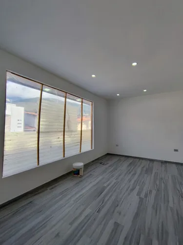 Casa En Urb Agua Clara