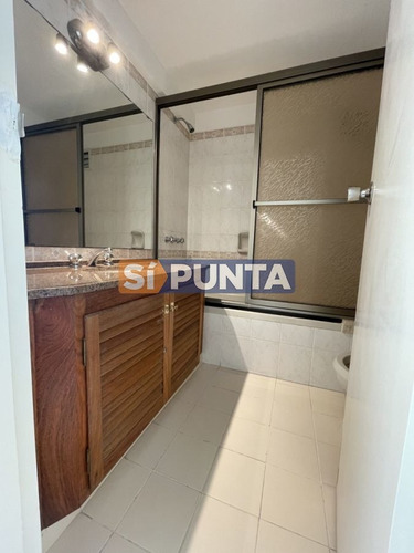 Imagen 14 de 18 de Apartamento En Alquiler - Brava