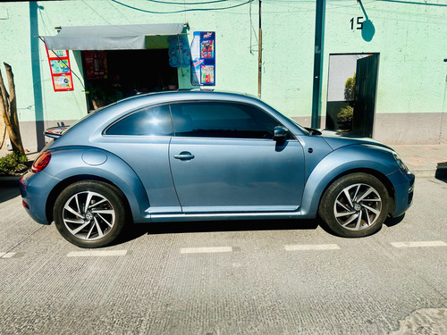 Volkswagen Beetle 2.5 Sound Mt