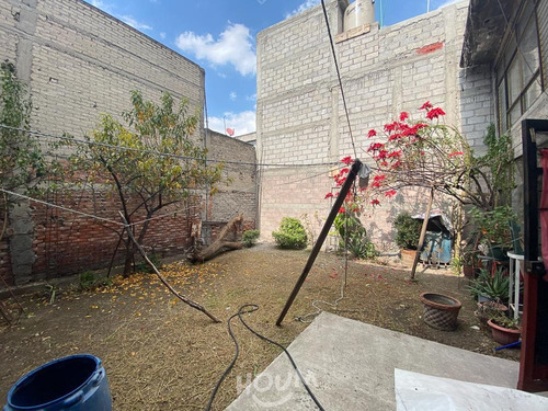 Imagen 10 de 21 de Casa En Pensador Mexicano, Venustiano Carranza Con 4 Recámaras, 305 M², Id: 46016
