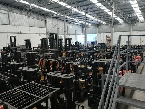 Imagen 7 de 9 de Montacargas Electrico 3 Ruedas Pasillo Angosto