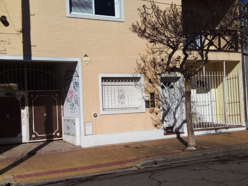 Vendo En Tandil Hermoso Y Amplio Ph Sin Expensas!!!! En Pb, A 3 Cuadras Del Centro Y Del Calvario. Aproveche Financio!!!!!