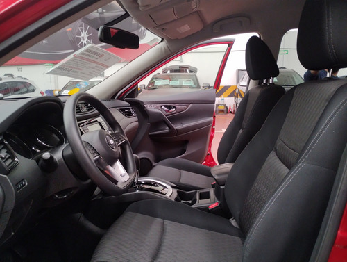 Nissan X-Trail 2.5 Sense 3 Row Cvt