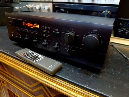 Sintoamplificador Yamaha Rx-770 Tope De Linea 170w Hbaudio Negro