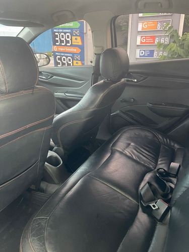 Chevrolet Onix 1.4 Effect 5p