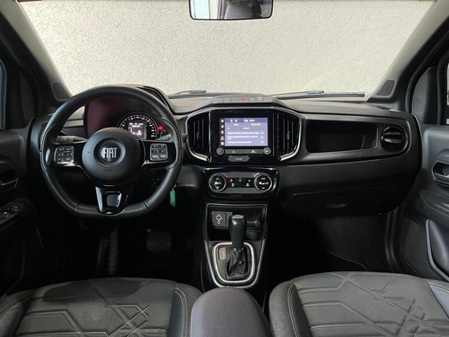 Fiat Strada 1.3 Volcano Cab. Dupla 16v Flex 4p
