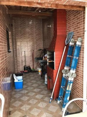 Imagem 3 de 14 de Casa Com Piscina E Churrasqueira Lado Serra.