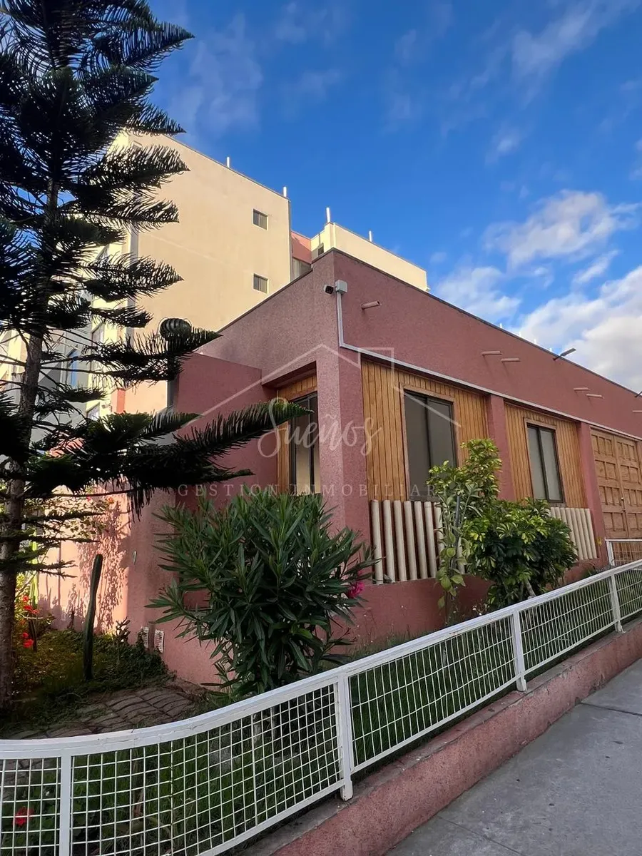 Imagen 1 de 12 de Se Vende Departamento A Un Paso De Mall La Portada