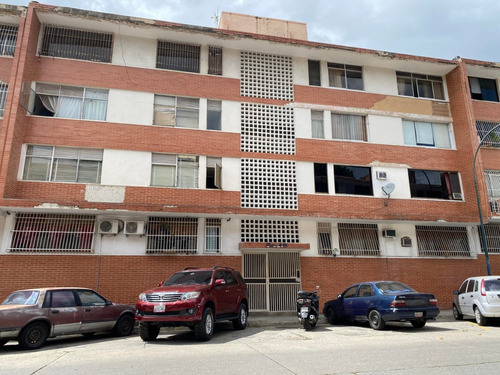 Apartamento En Venta Mls#24-13705¡ven Y Visitala! Ds