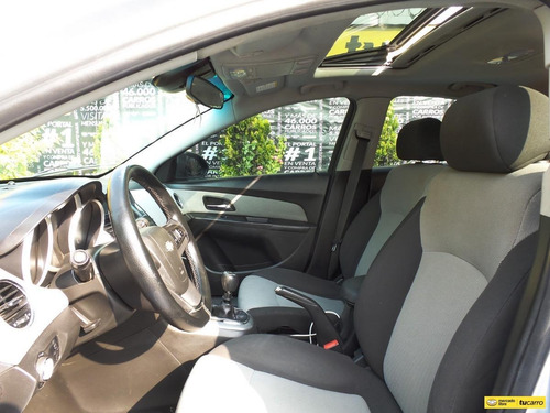 Imagen 17 de 25 de Chevrolet Cruze