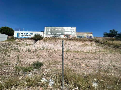 Terreno En Venta Sobre Av Teofilo Borunda, Jardines Del Santuario, Chihuahua