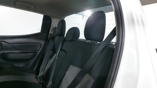 Mitsubishi L200 2.4 GLX GASOLINA