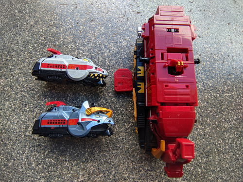 Engine Kishamoth Tyrain E Cerain Go-onger Ranger Rpm Zord Dx (Usado)