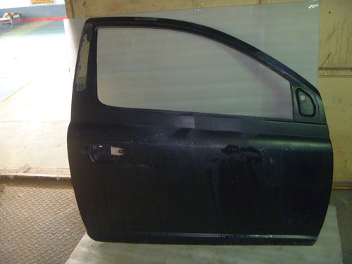 Puerta Delantera Derecha Toyota Yaris 2002-2005