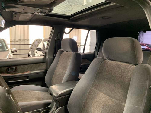 Nissan Pathfinder 1998 3.3 Se Wide