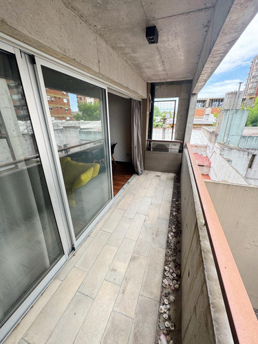 Dos Ambientes Con Cochera En Venta En San Fernando