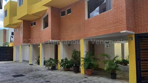 Imagen 1 de 20 de Casa En Venta Manantial Naguanagua Carabobo 22-6646 Gerardo Guillen Rent-a-house