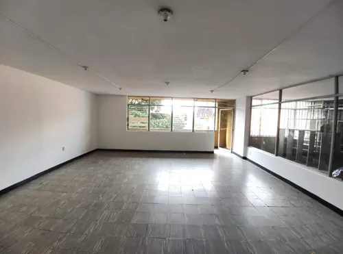 Oficina En Arriendo En Centro. Cod A20823